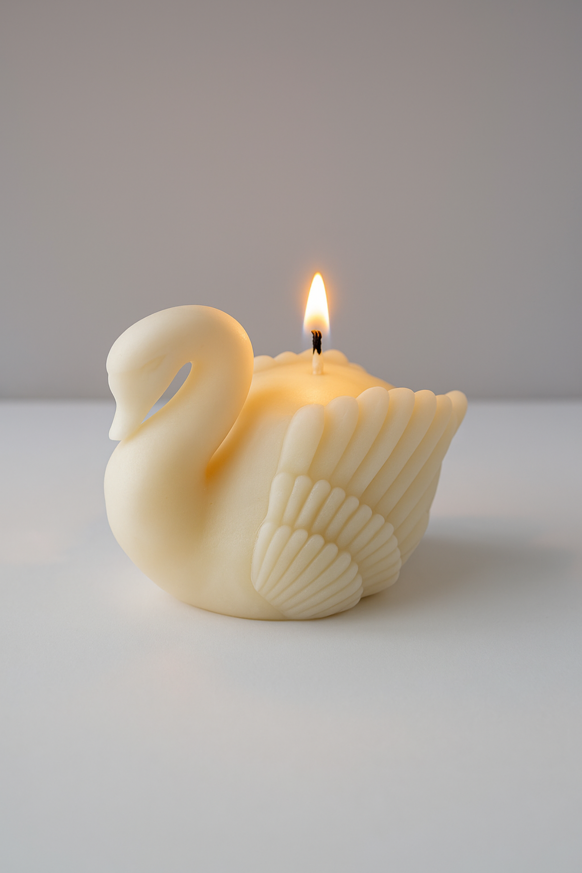 Kuğu Dekoratif Mum